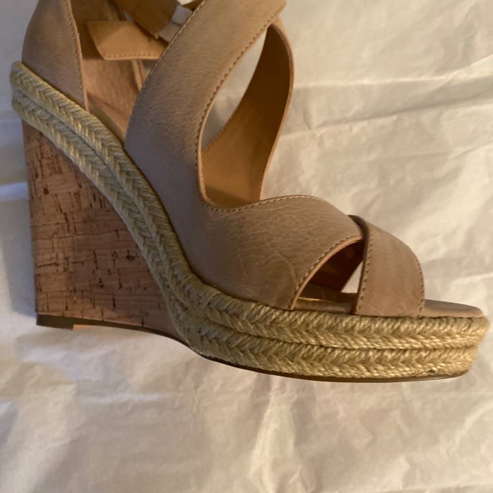 Womens Charles David Shoe Size 7 1/2 Wedge